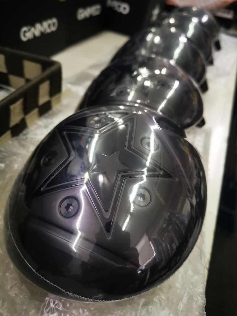 ジニコ限定Black Star Editionドライバー　ヘッドのみ 限定のBLACK STAR GINNICO☆ 残りは3つ（汗）［栃木 BACK-9